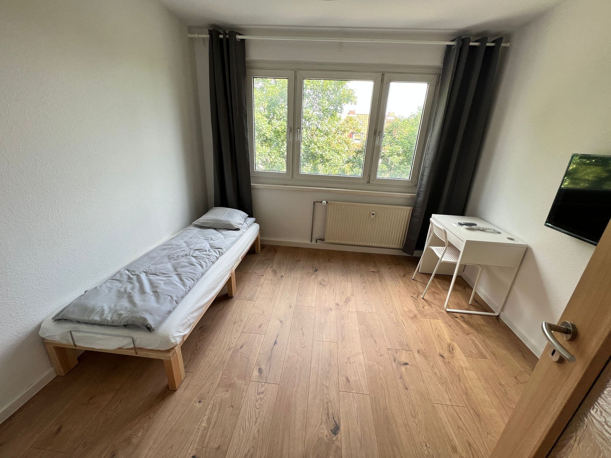 Photo 3 of furnished apartment LL13, Tauchaerstr. 15, 04357 Leipzig
