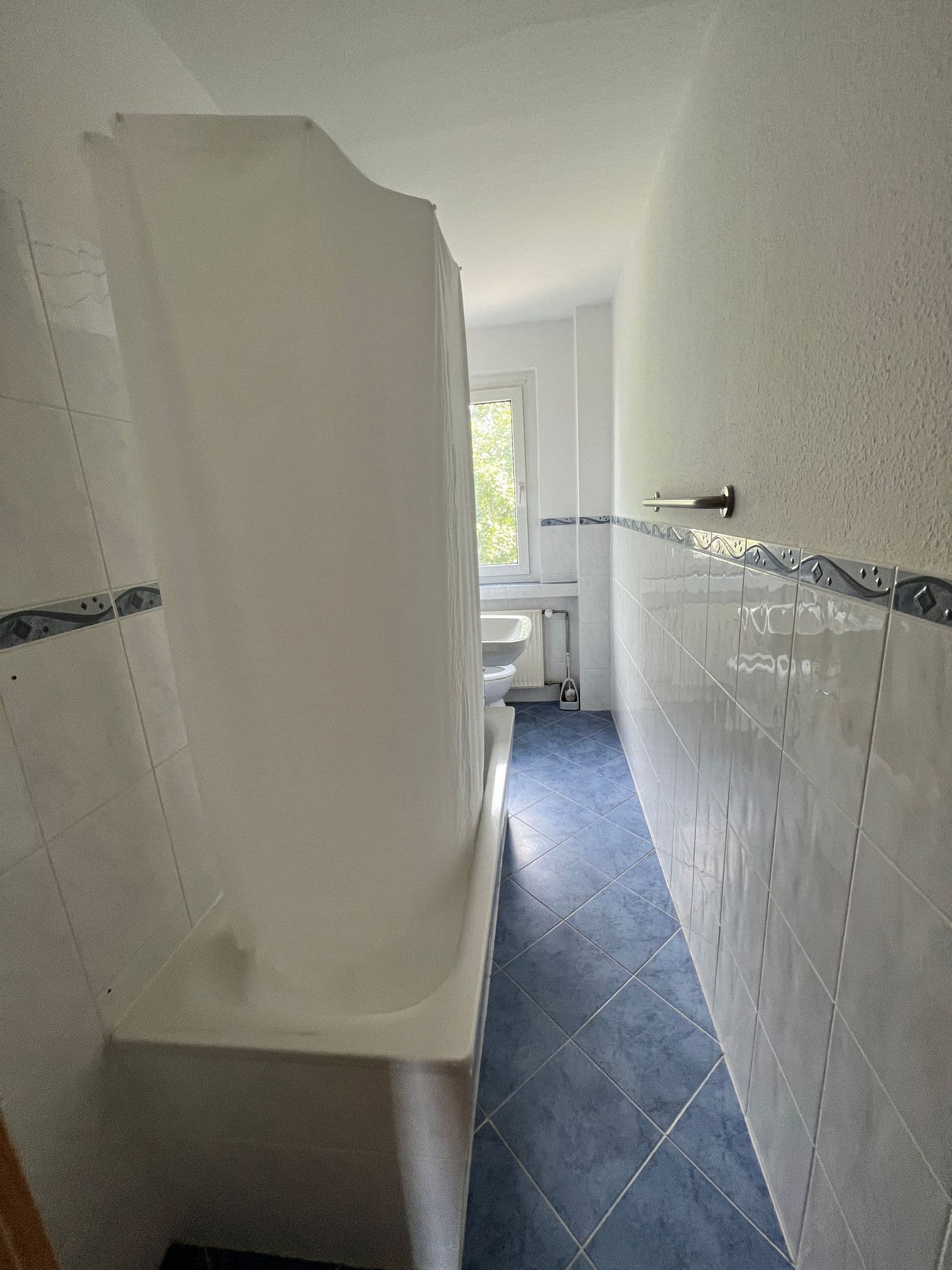Photo 11 of furnished apartment LL13, Tauchaerstr. 15, 04357 Leipzig