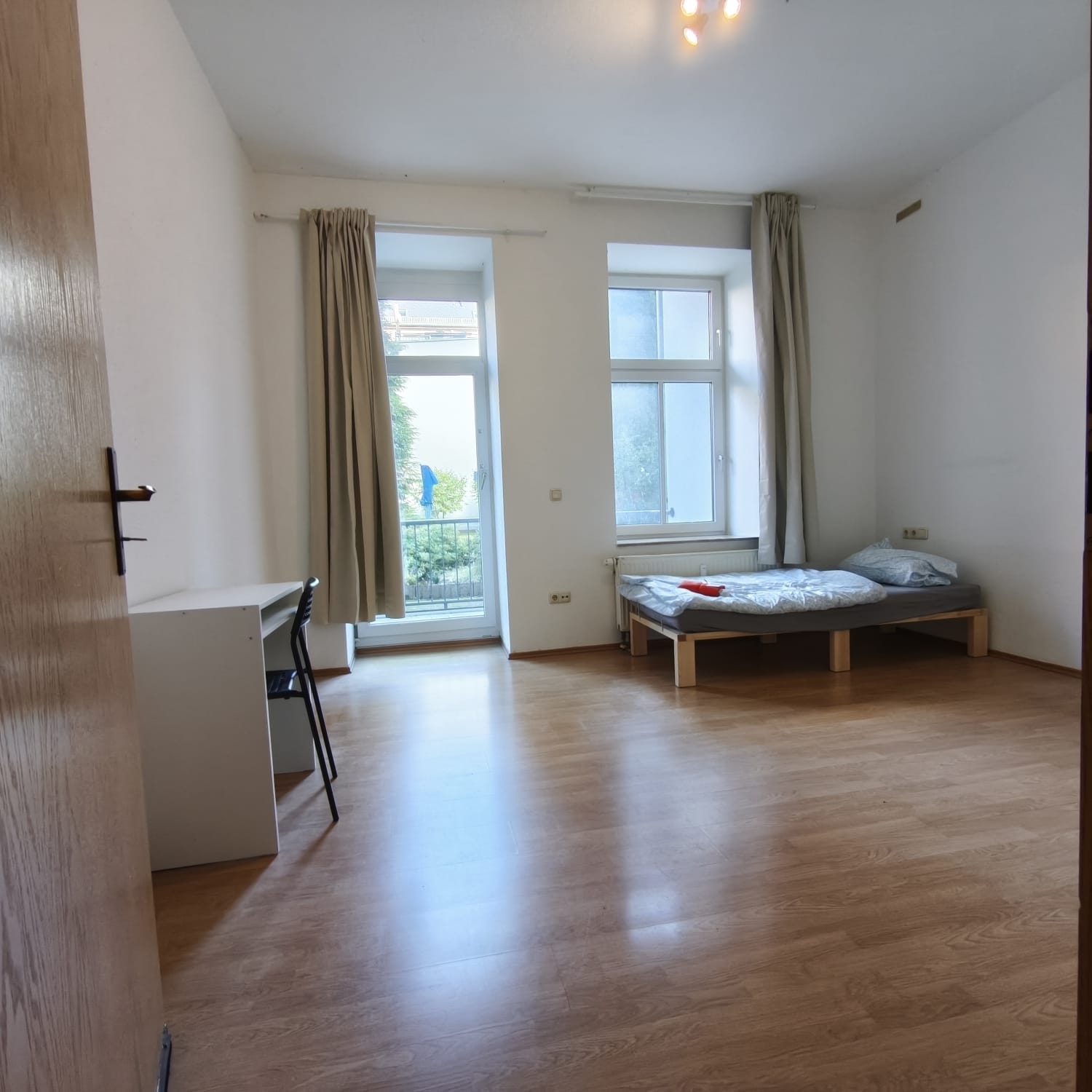 Foto 3 der möblierten Wohnung C2, Agnesstraße 2, 09113 Chemnitz
